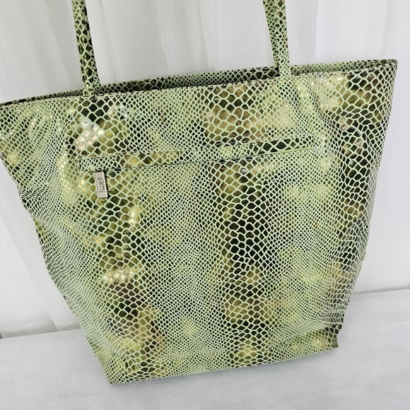 Bags By Pinky Green Gold Metallic Snakeskin Large Tote Bag - Picture 4 of 7